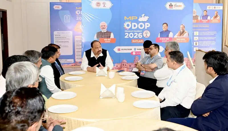 जीआई टैग का उपयोग कर रतलामी सेव की राष्ट्रीय-अंतरराष्ट्रीय बाज़ारों में बनाएं पहुंच: मंत्री काश्यप