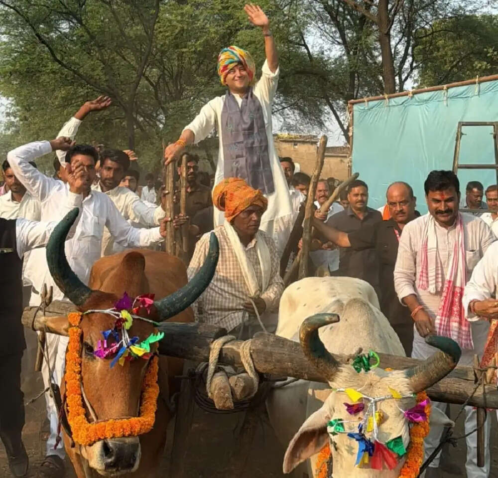डिजिटल युग के साथ कदमताल कर रहा डाक विभाग, नागरिकों को मिल रहीं आधुनिक सुविधाएं: सिंधिया