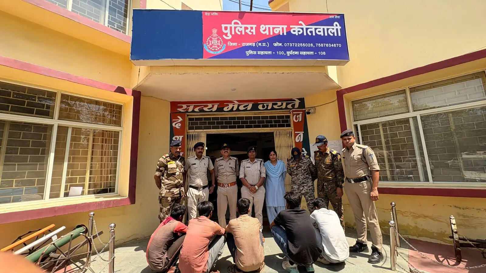 राजगढ़ः उर्स मेले में चोरी का प्रयास व फर्जी टिकट बिक्री, पांच युवक गिरफ्तार