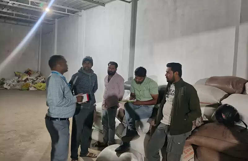 इंदौरः फोर्टीफाइड चावल का अवैध व्यापार करने वाले चार आरोपियों पर एफआईआर दर्ज