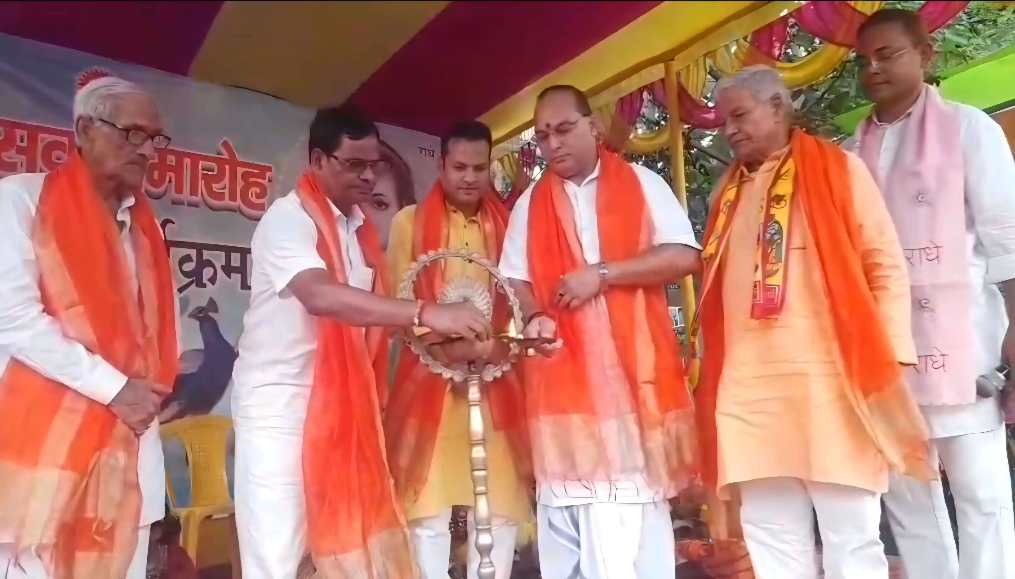 सारण में मटकी फोड़ और सांस्कृतिक कार्यक्रम का हुआ आयोजन