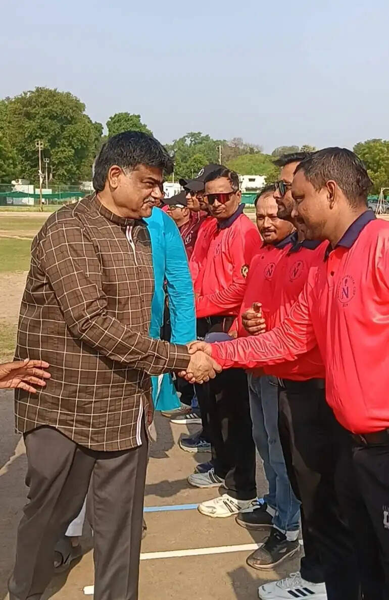 प्रयागराज : नीलम करवरिया कप में शहर पश्चिमी और फूलपुर की शानदार जीत
