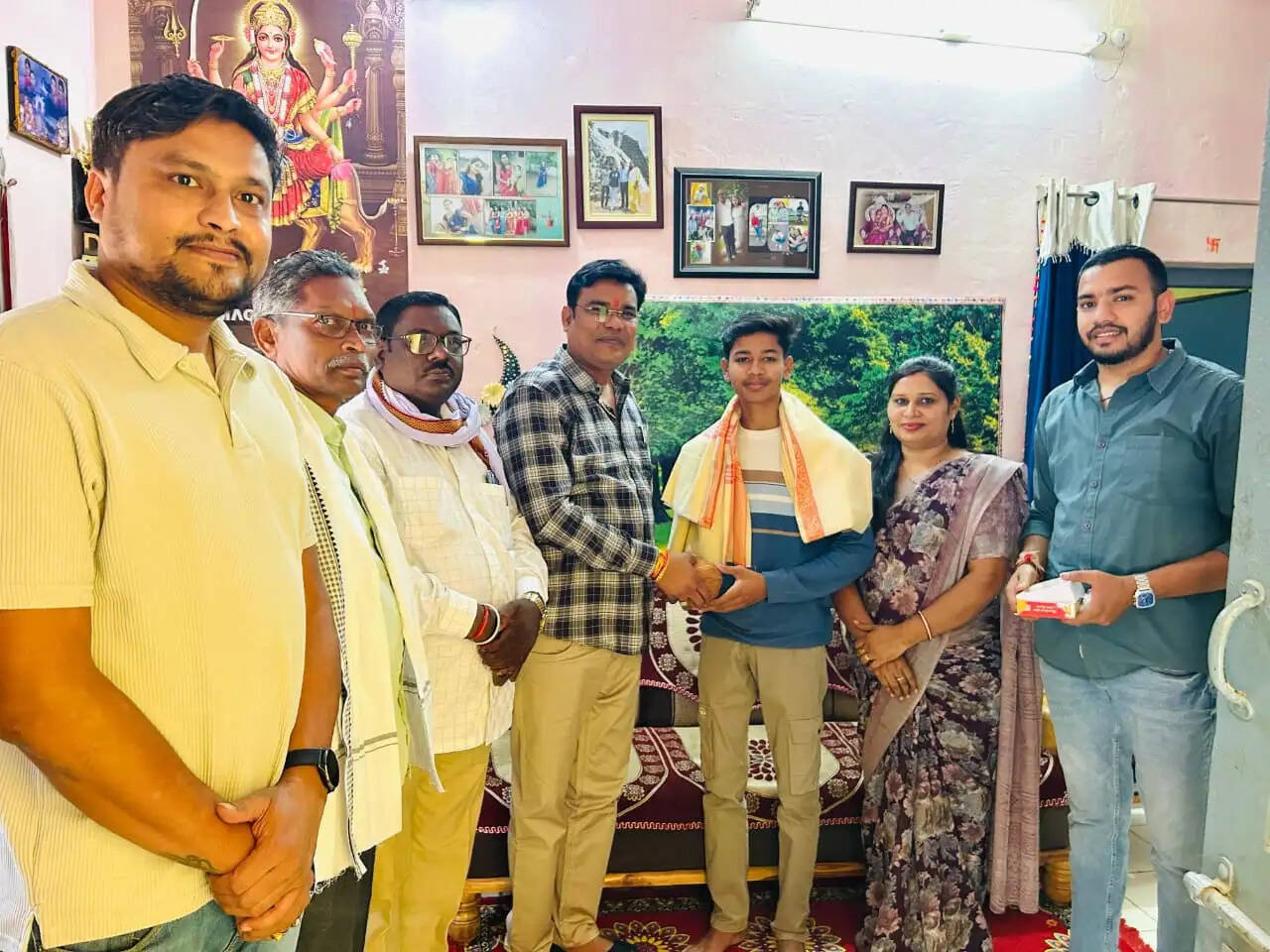 इसरो में अंतरिक्ष विज्ञान की बारीकियां सीखेंगे मयंक और नेहा