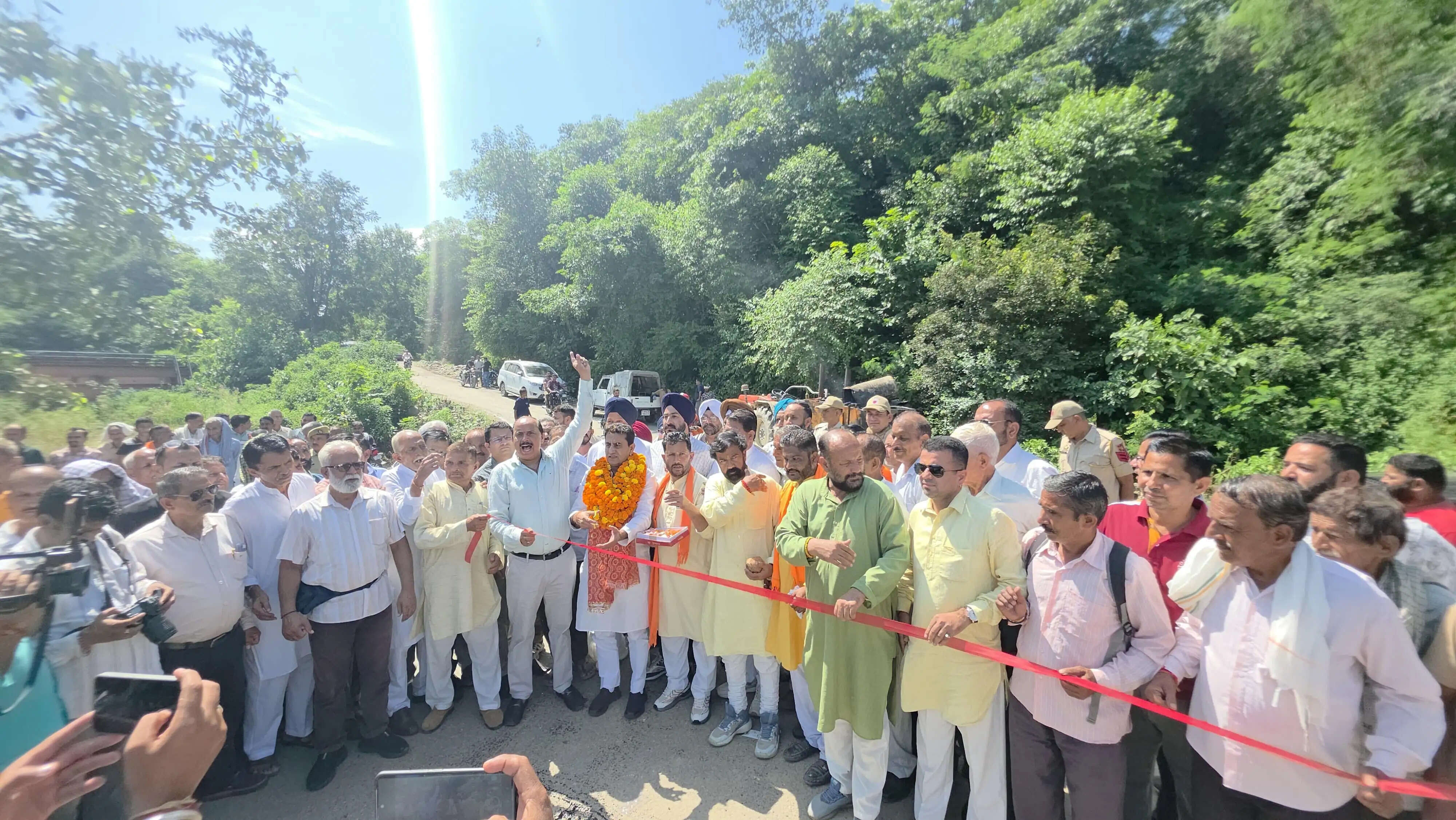 जसरोटा में 11.20 करोड़ की विकास परियोजनाओं का आगाज, गांवों तक पहुंची विकास की नई रफ्तार