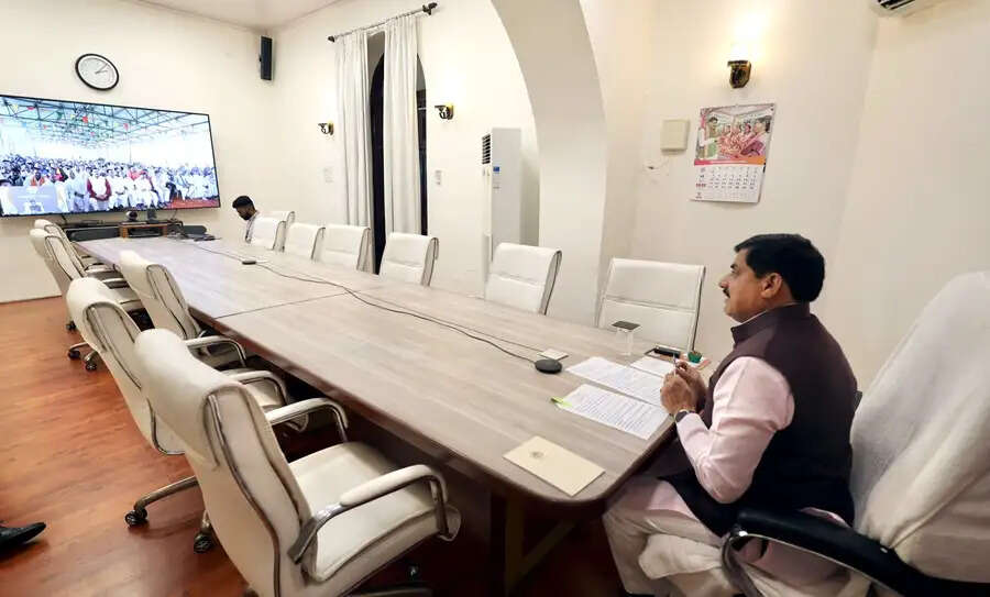 किसानों के लिए सहायक आय की व्यवस्था करना हमारा लक्ष्य : मुख्यमंत्री डॉ. यादव
