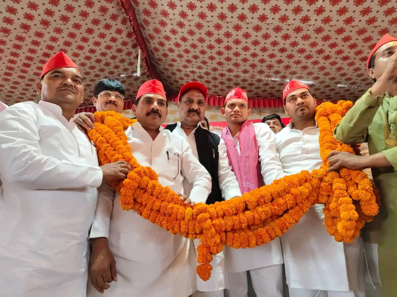 सपा ने कांशीराम की 92वीं जयंती को पीडीए दिवस के रूप में मनाया