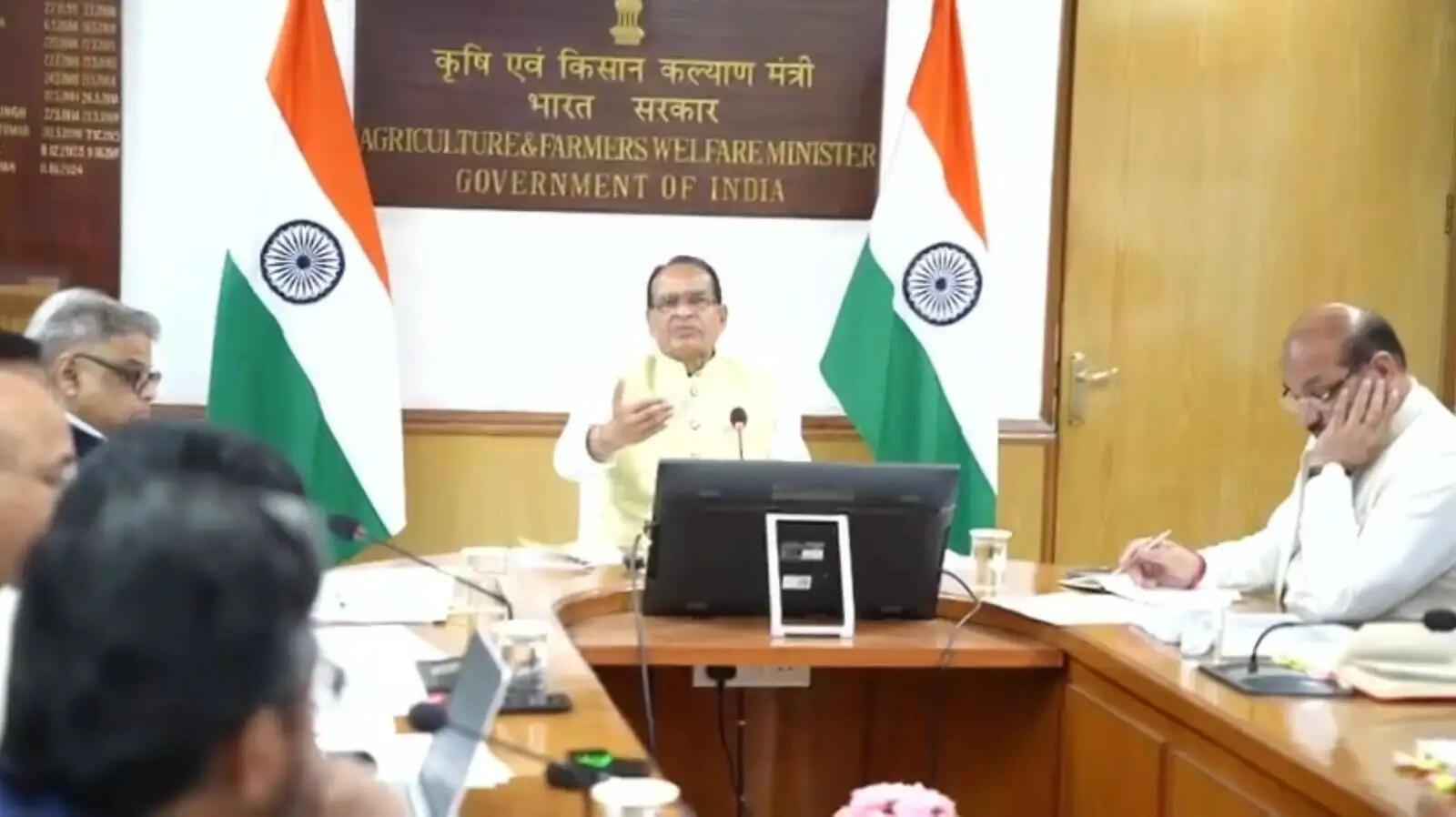 कृषि मंत्री ने की अलनीनो प्रभावित जिलों के किसानों के लिए केंद्र से विशेष राहत पैकेज की मांग