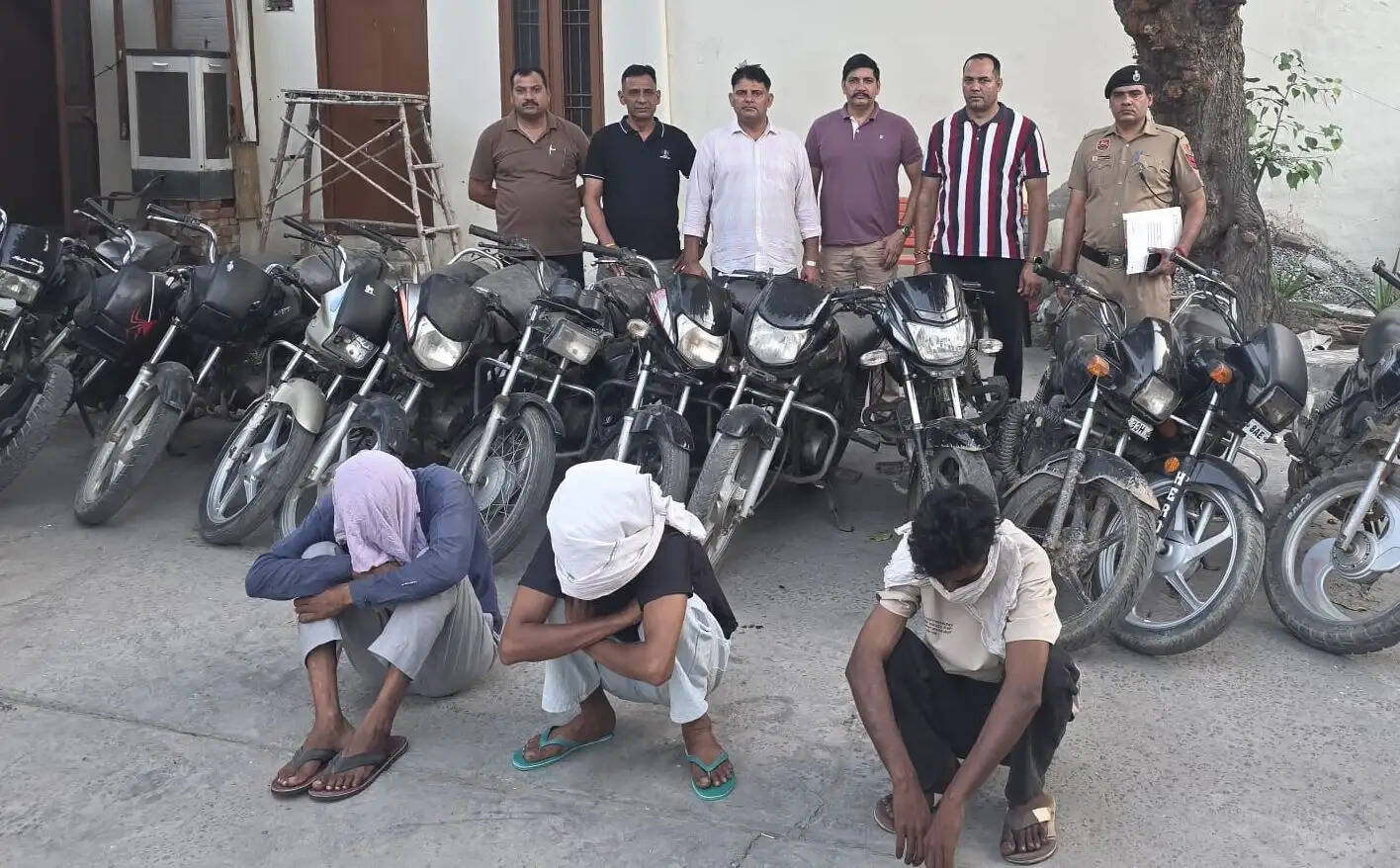 कैथल: चोरी की 12 बाइक बरामद, बाइक चोर गिरोह के तीन आरोपी गिरफ्तार
