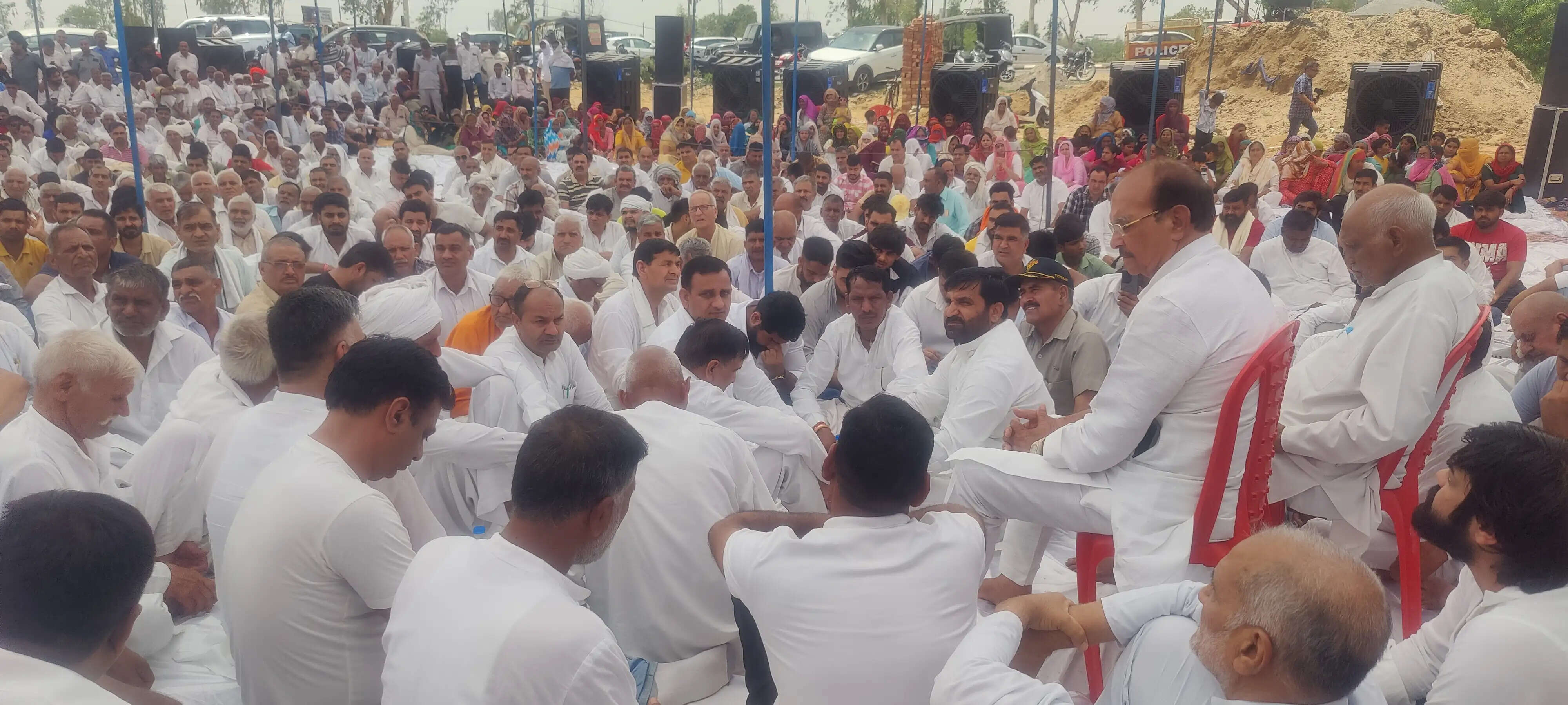 हांसी : राव तुलाराम के नाम पर द्वार बनाने की मांग पर यादव समाज ने की महापंचायत