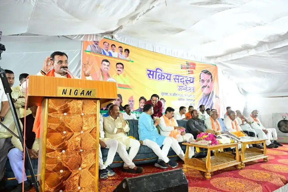 कार्यकर्ता भाजपा का चेहरा, यही जनता के बीच पार्टी की बनाते हैं छवि : विष्णुदत्त शर्मा