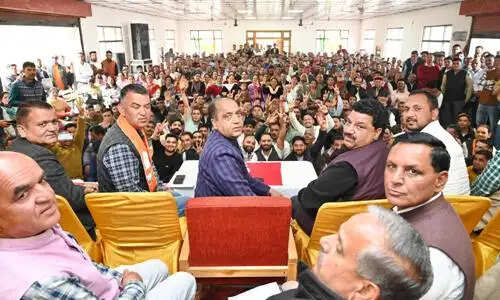 जांच एजेंसियों और आवाज उठाने वालों को धमकाना चाहती है कांग्रेस : जयराम ठाकुर