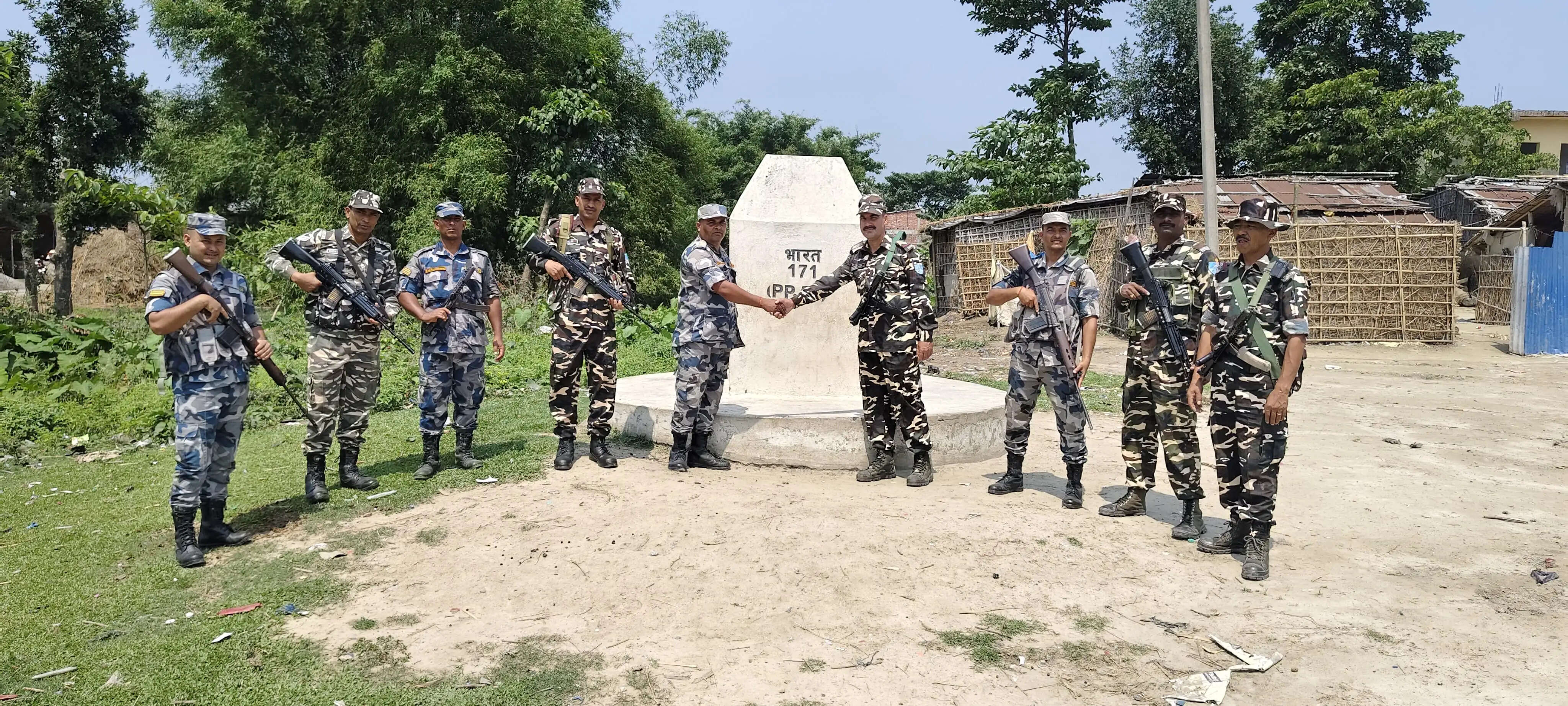 एसएसबी ने नेपाल एपीएफ के साथ बॉर्डर पर की संयुक्त गश्ती