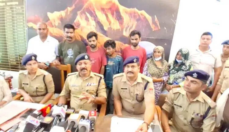72 घंटे में अंतर्राज्यीय बच्चा चोर गिरोह का पर्दाफाश, दो मासूमों को छुड़ाया