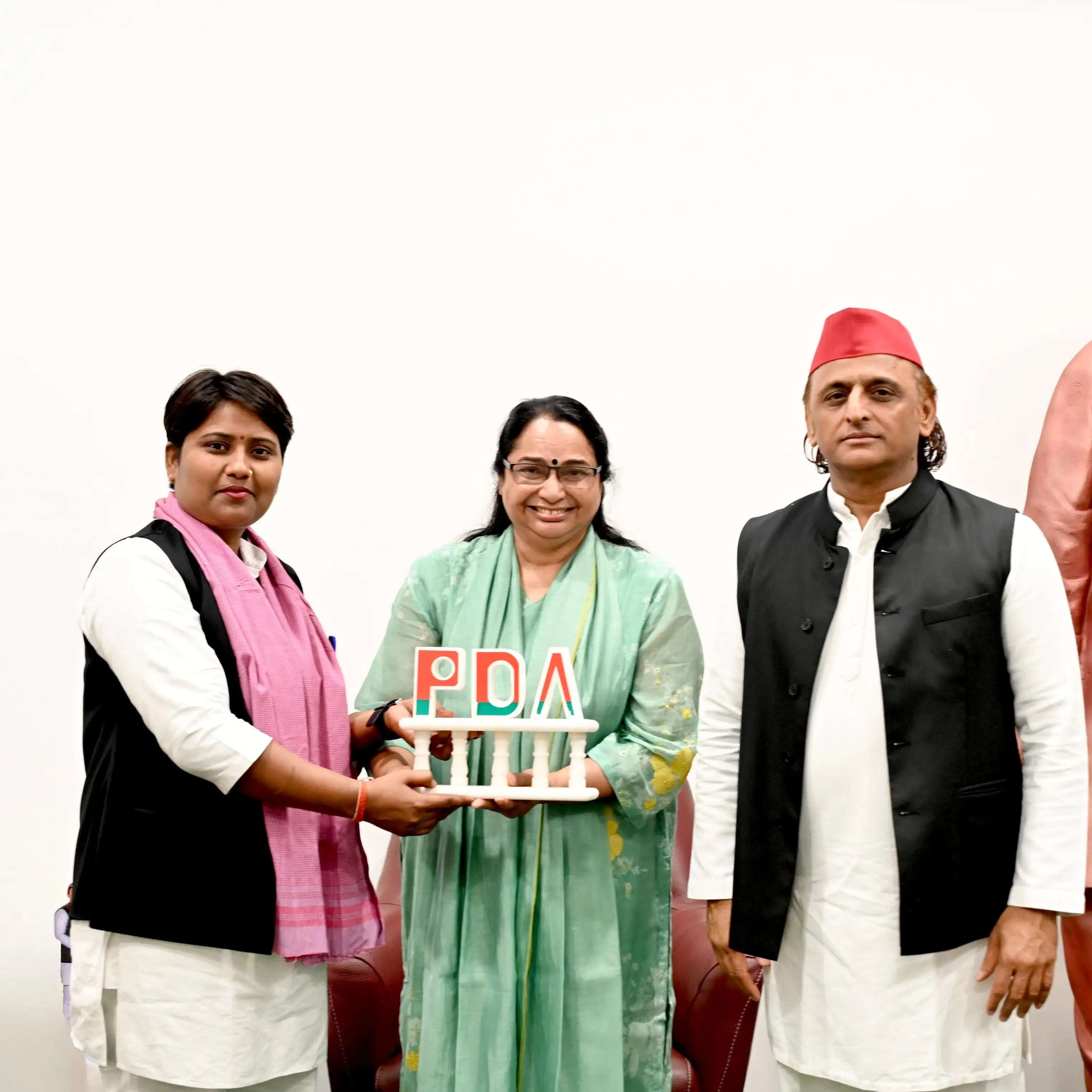 सीमा राजभर बनी सपा महिला सभा की राष्ट्रीय अध्यक्ष