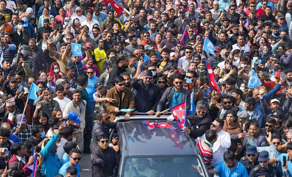 नेपाल में बालेन्द्र साह ने झापा-5 संसदीय क्षेत्र से भरा पर्चा