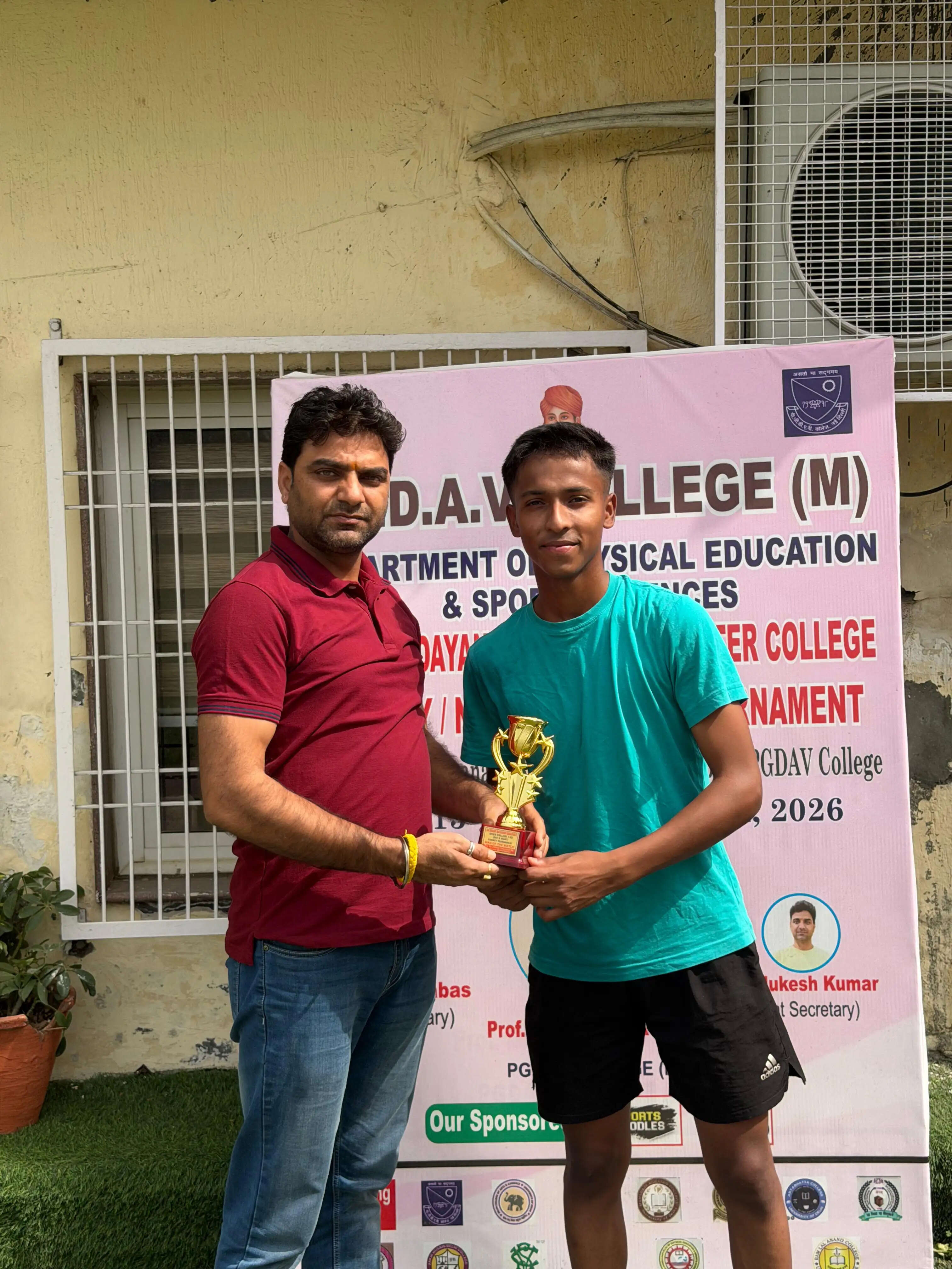 स्वामी दयानंद सरस्वती टी-20 टूर्नामेंट : आर्यन शर्मा और अंकित कुमार के दम पर पीजीडीएवी ने दर्ज की बड़ी जीत