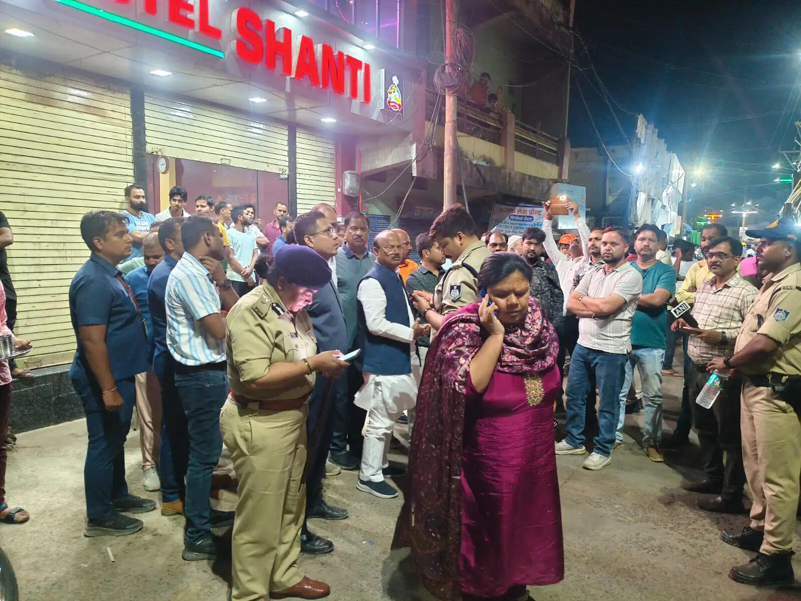 अनूपपुर: कोतमा में होटल का भवन ढहने के मामले में मुख्यमंत्री ने जताया दुख