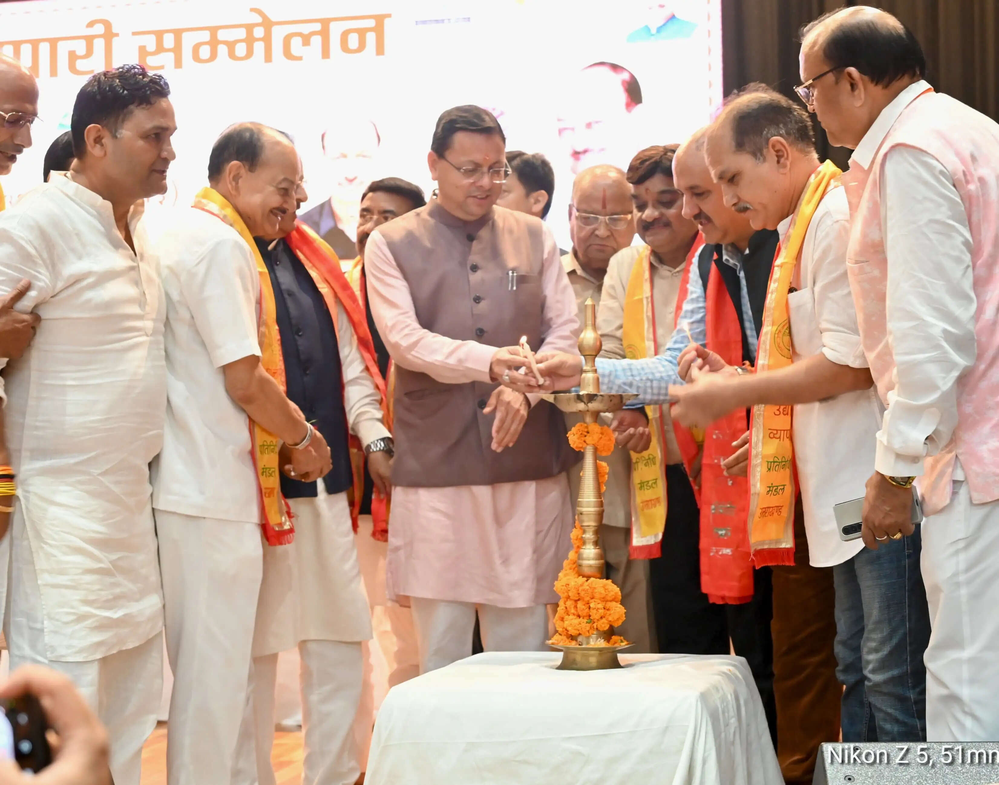 उत्तराखंड में उद्योग मित्र समितियों का होगा पुनर्गठन, पर्यटन पंजीकरण भी होगा सरल