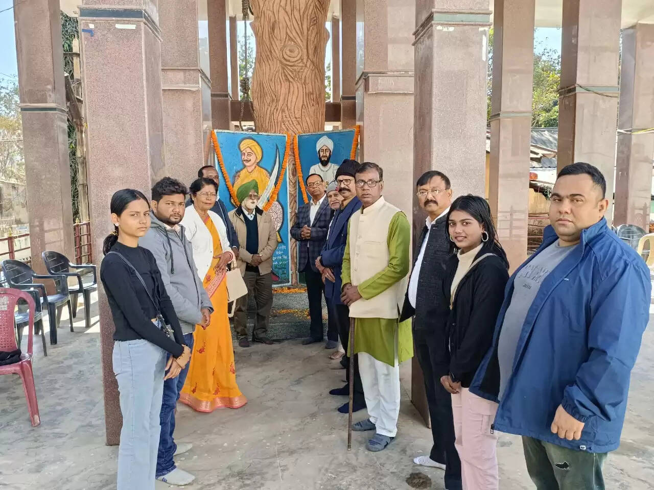 शहादत दिवस पर शहीद टिकैत और शेख भि‍खारी को दी गई श्रद्धांजलि