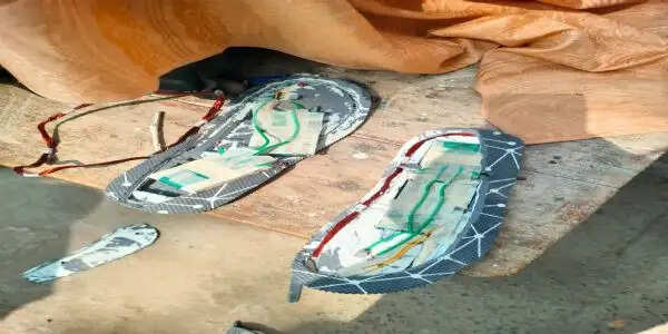 छपरा में परीक्षा में ब्लूटूथ लगे चप्पल के साथ अभ्यर्थी गिरफ्तार