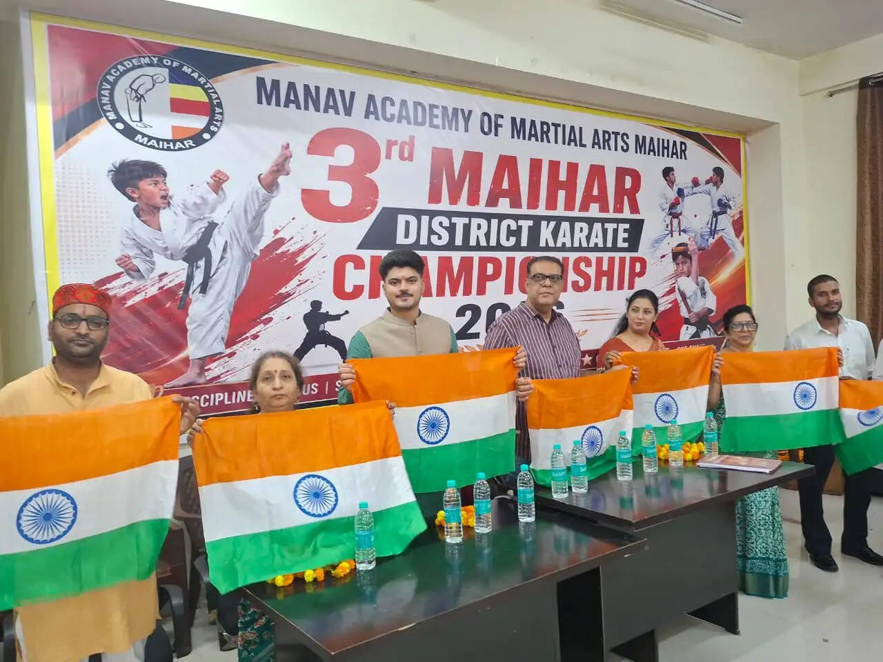 मैहरः हर घर तिरंगा अभियान के अंतर्गत जिले में तिरंगा यात्रा आयोजित