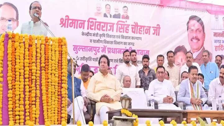 प्रधानमंत्री मोदी के नेतृत्व में शक्तिशाली, वैभवशाली भारत का हो रहा निर्माण : शिवराज सिंह चौहान