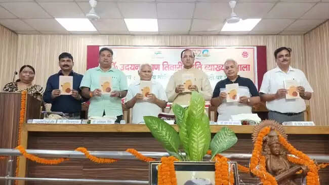 हिन्दी का क्षेत्र बहुत व्यापक है : प्रो. राम किशोर शर्मा