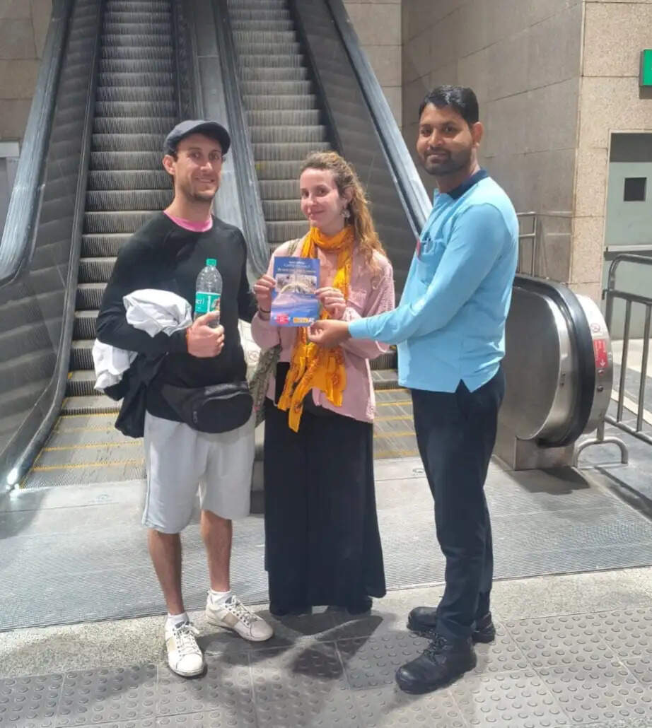 दिल्ली मेट्रो में लिफ्ट-एस्केलेटर सुरक्षा पर विशेष जागरूकता अभियान