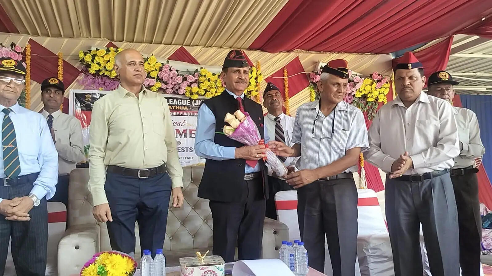 पूर्व सैनिकों की एकता को मजबूती-जेकेईएसएल में कठुआ की वेलफेयर एसोसिएशन का विलय