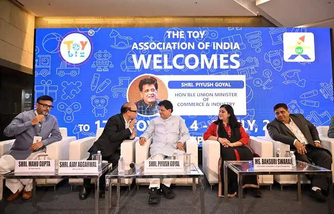 केंद्रीय वाणिज्य और उद्योग मंत्री ने खिलौना उद्योग से निर्यात को 10 गुना बढ़ाने का किया आह्वान