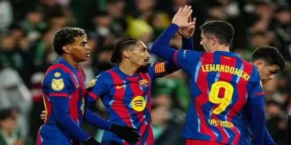 कोपा डेल रे: रेसिंग सैंटेंडर को 2-0 से हराकर बार्सिलोना क्वार्टरफाइनल में पहुंचा