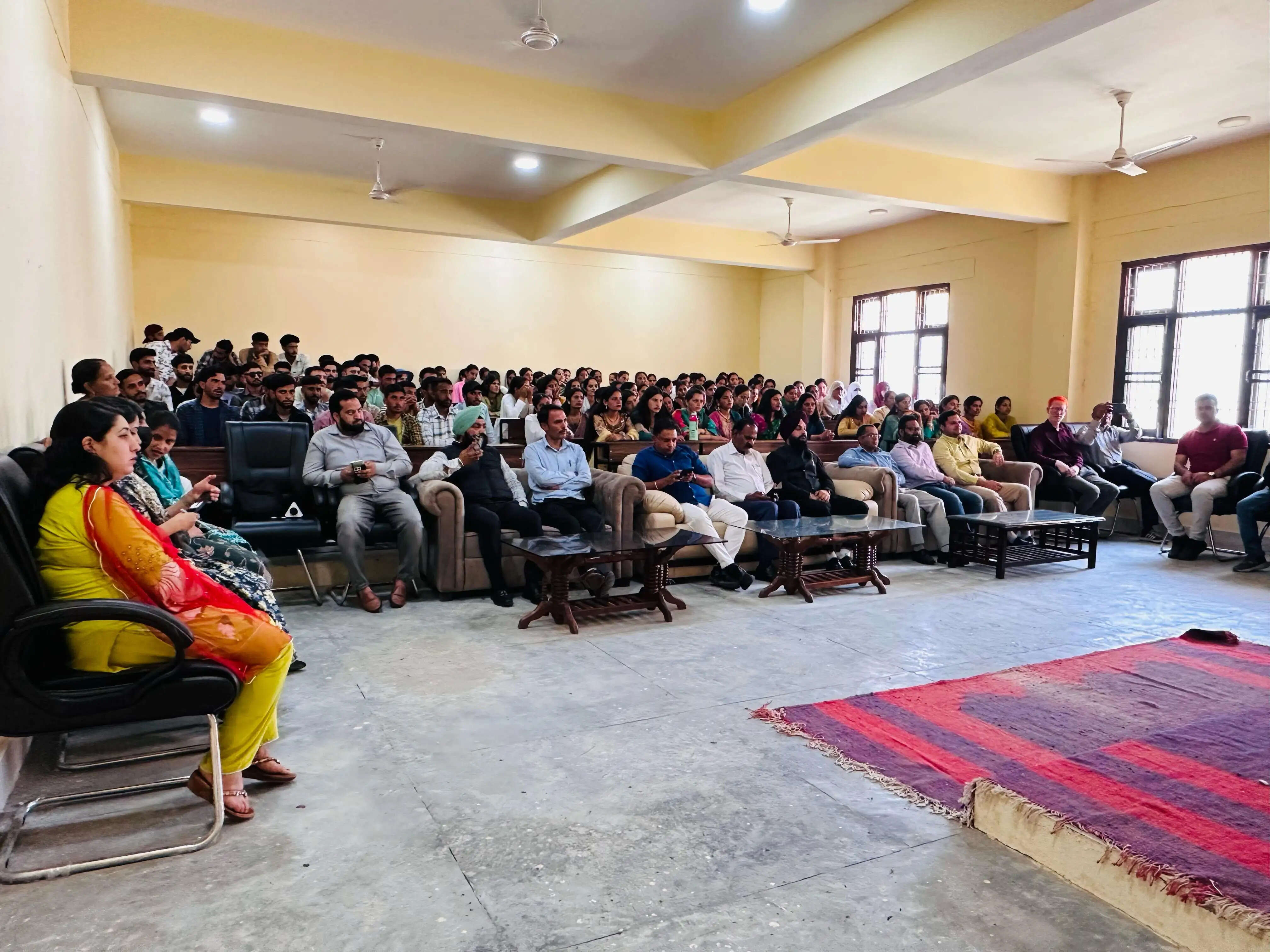 जीडीसी बनी में डॉ. बी.आर. अंबेडकर की 134वीं जयंती पर विभिन्न कार्यक्रम आयोजित