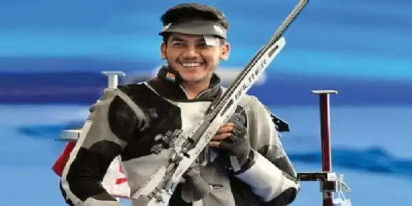 मप्र के शूटर ऐश्वर्य प्रताप ने आईएसएसएफ वर्ल्ड कप-2025 में जीता रजत पदक, मुख्यमंत्री ने दी बधाई