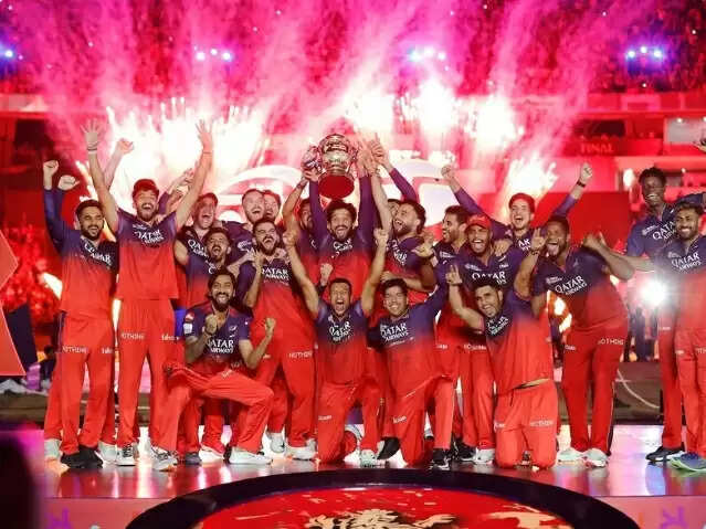 आईपीएल खिताब जीतने पर कोहली ने कहा-ये जीत आत्मा को सुकून दे रही है