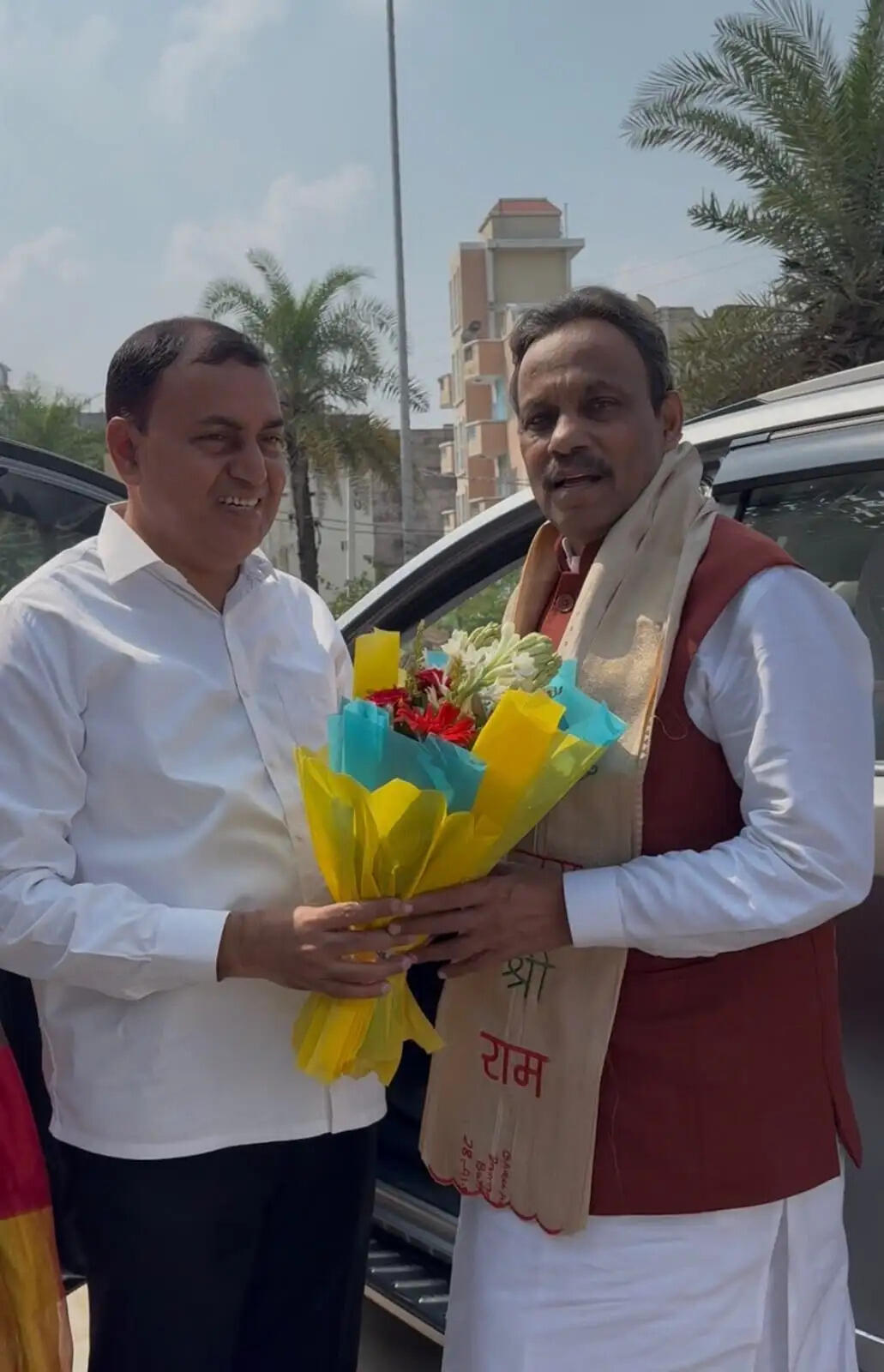 भाजपा के राष्ट्रीय महासचिव विनोद तावड़े वाराणसी पहुंचे,एयरपोर्ट पर भव्य स्वागत