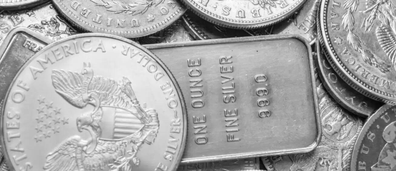 सर्राफा बाजार में चांदी की घटी चमक