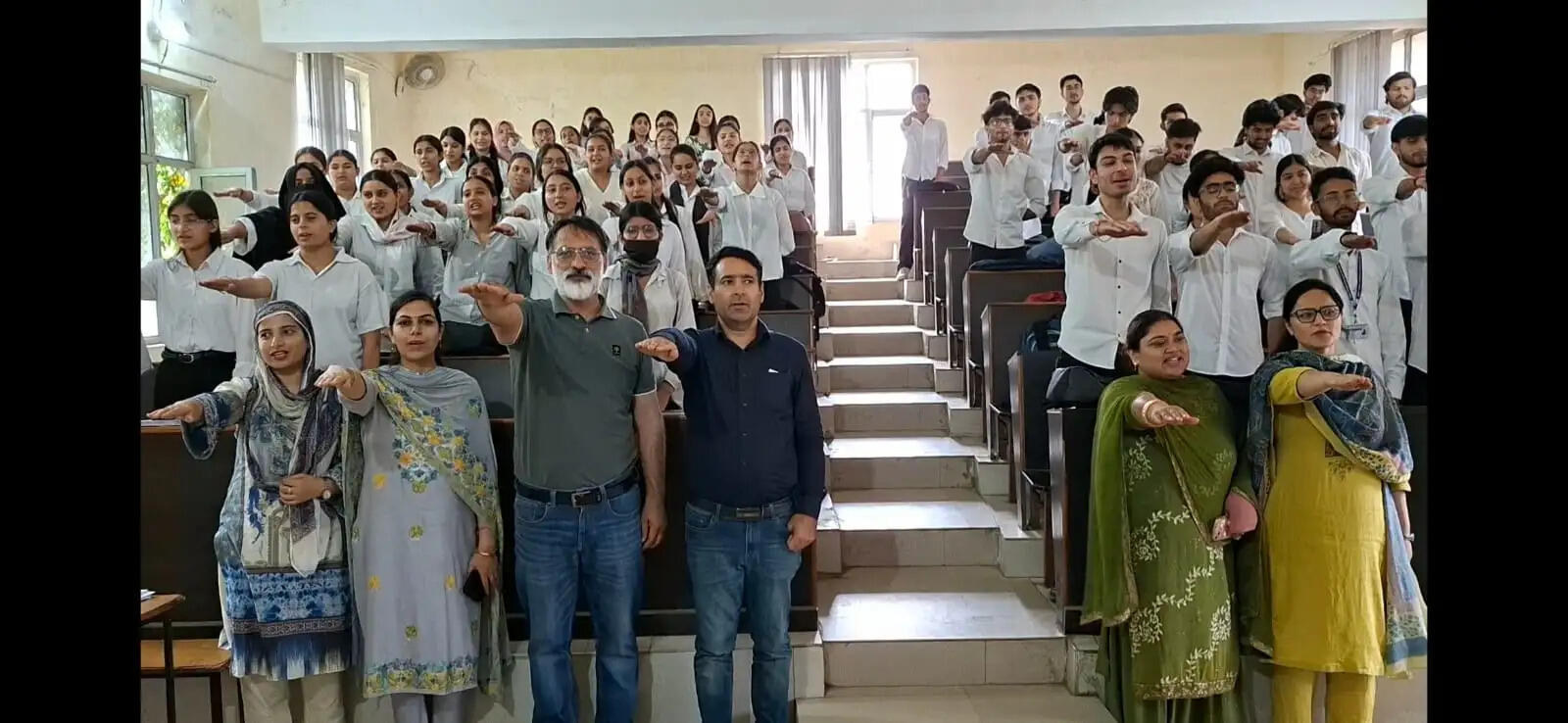 युवाओं को नशे के दुष्प्रभावों से किया अवगत, नशा मुक्त समाज बनाने का दिलाया संकल्प