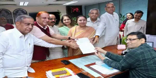 स्थायी समिति के अध्यक्ष पद की जिम्मेदारी दोबारा देने पर पार्टी के शीर्ष नेतृत्व का आभार : सत्या शर्मा