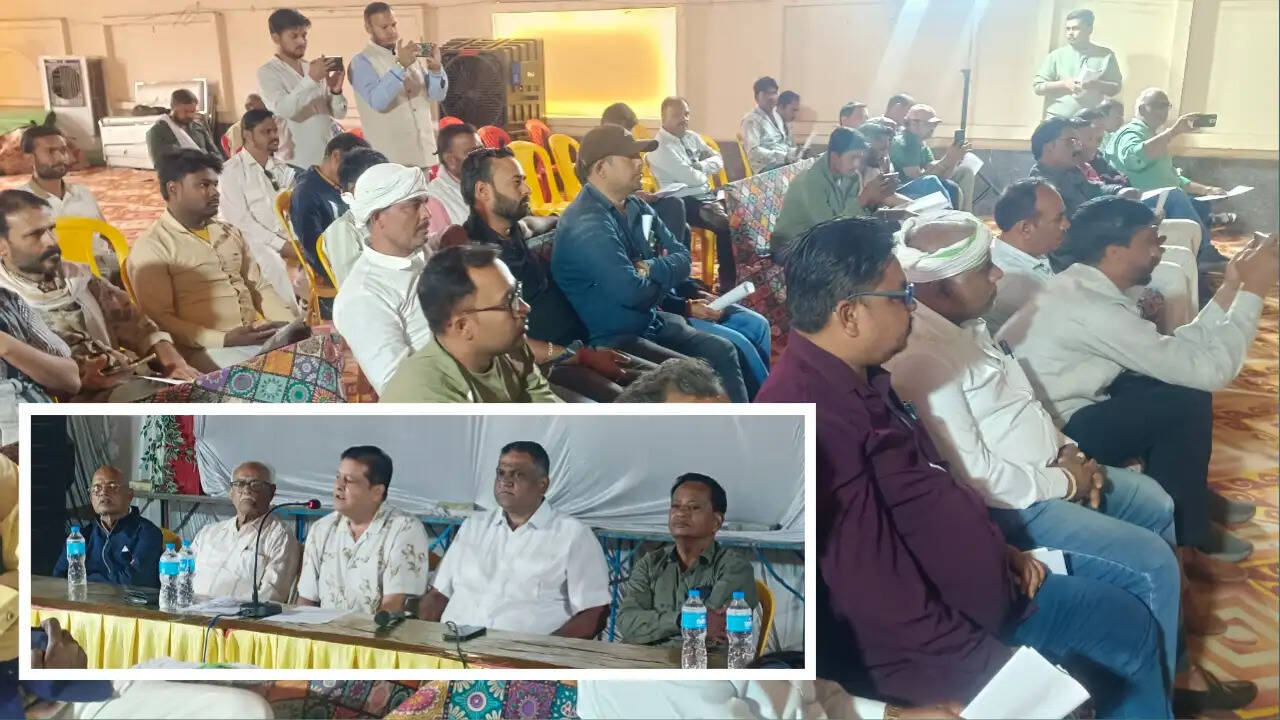 सागर: देवरी में किसानों की समस्याओं को लेकर कांग्रेस का प्रदर्शन, कर्ज माफी सहित उठाईं कई मांगें