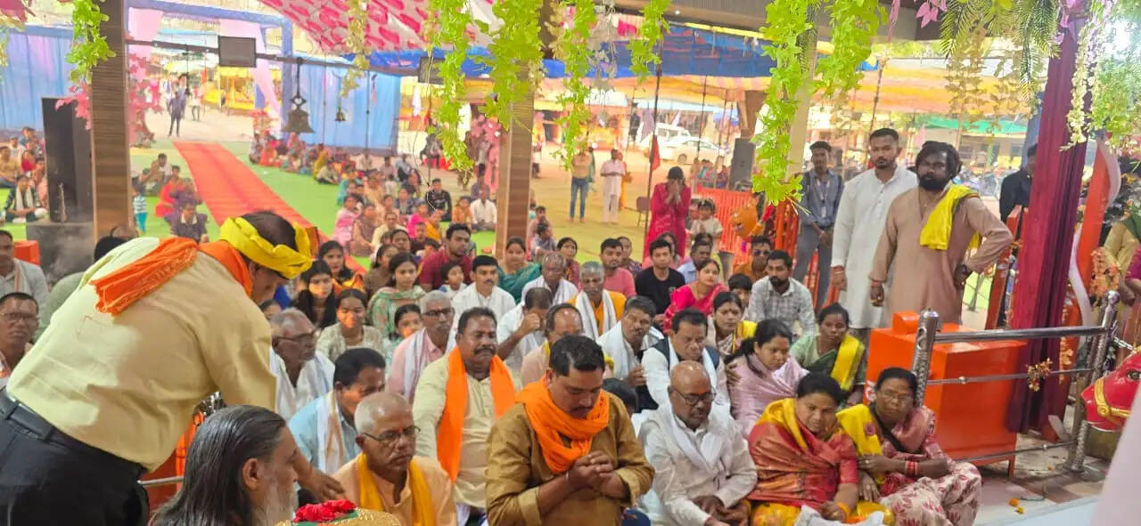 गंगरेल के अंगारमोती धाम में प्रज्वलित हुई 3741 मनोकामना ज्योत, भक्तिमय हुआ माहौल