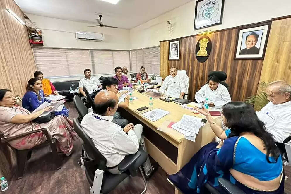 राज्य केश कला बोर्ड की बैठक आयोजित : पांच लाख तक रोजगार सृजन ऋण के लिए ऑनलाइन आवेदन प्रारंभ