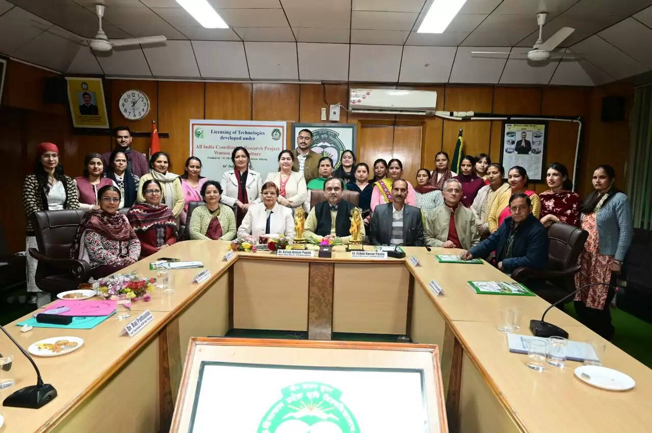 कृषि विश्वविद्यालय में तीन कस्टम हायरिंग सेंटरों के लिए हुआ एमओयू