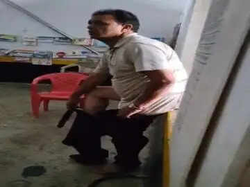 जांजगीर चांपा: शासकीय प्राथमिक शाला तेलीपारा डोंगाकोहरौद के प्रधान पाठक निलंबित
