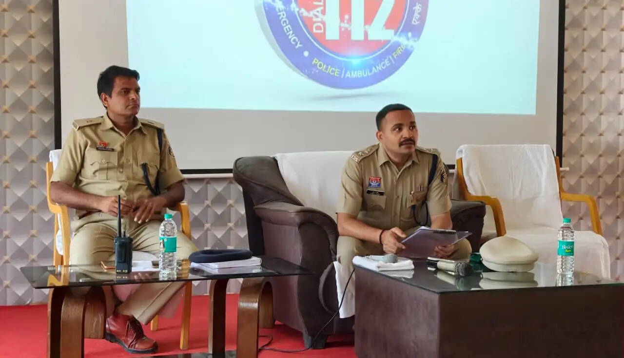 धमतरी पुलिस की आपातकालीन सेवा हुई हाईटेक, 12 नए डायल-112 ईआरवी वाहन होंगे तैनात