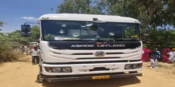 दो दिन पहले बना दूल्हा, बहन की शादी में जाने निकला था, रास्ते में मौत