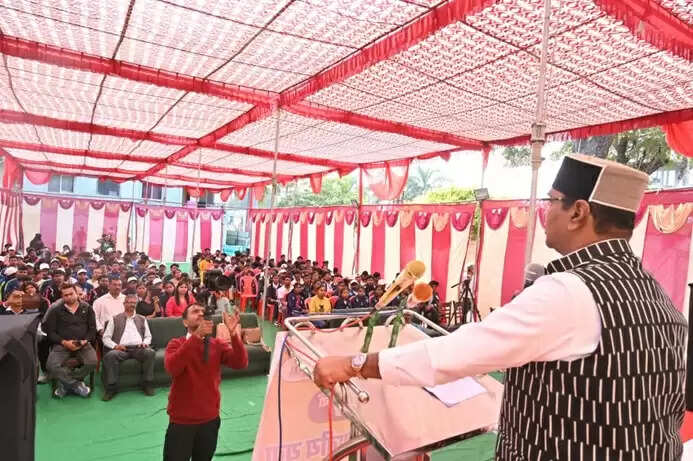 जनजाति युवा आदान-प्रदान कार्यक्रम राज्यों की संस्कृति जानने का सशक्त माध्यम : मंत्री सारंग