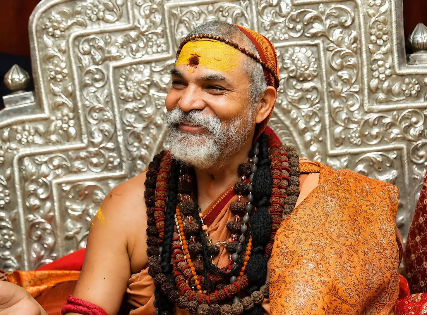 शारदीय नवरात्र में शंकराचार्य स्वामी अविमुक्तेश्वरानंद के सान्निध्य में होगा नवचंडी पाठ, गौमाता को राष्ट्रमाता बनाने का लिया जाएगा संकल्प