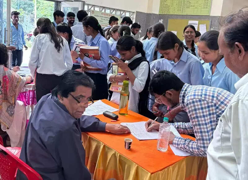 खरगोनः शासकीय पॉलीटेक्निक महाविद्यालय में आज युवा संगम का आयोजन