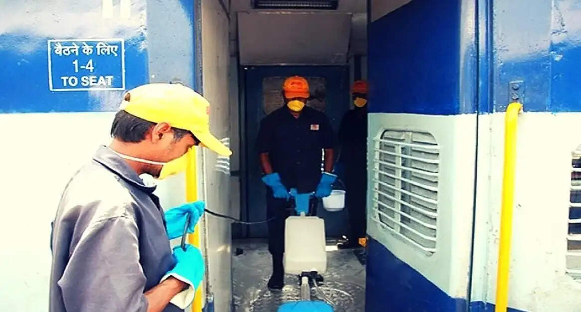 सद्भावना एक्सप्रेस में बेहतर सफाई और लिनेन वितरण की सुविधा शुरू : वरिष्ठ मंडल वाणिज्य प्रबंधक