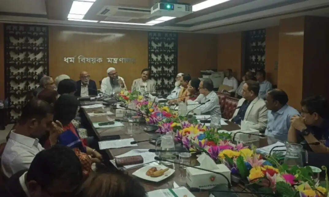 बांग्लादेश में सरकार ने दुर्गा पंडालों की सुरक्षा के लिए कदम उठाए